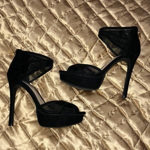 Jessica Simpson Platform Heel